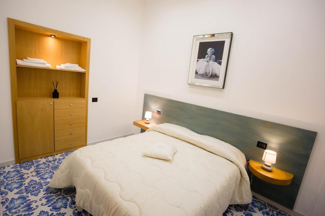 Palazzo De Gregorio Apartment Pompei ซานตันโตนิโอ อาบาเต ภายนอก รูปภาพ